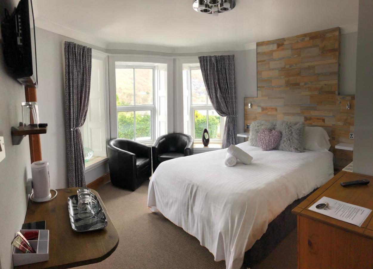 Alpine Lodge Guest House Llanberis Exterior photo